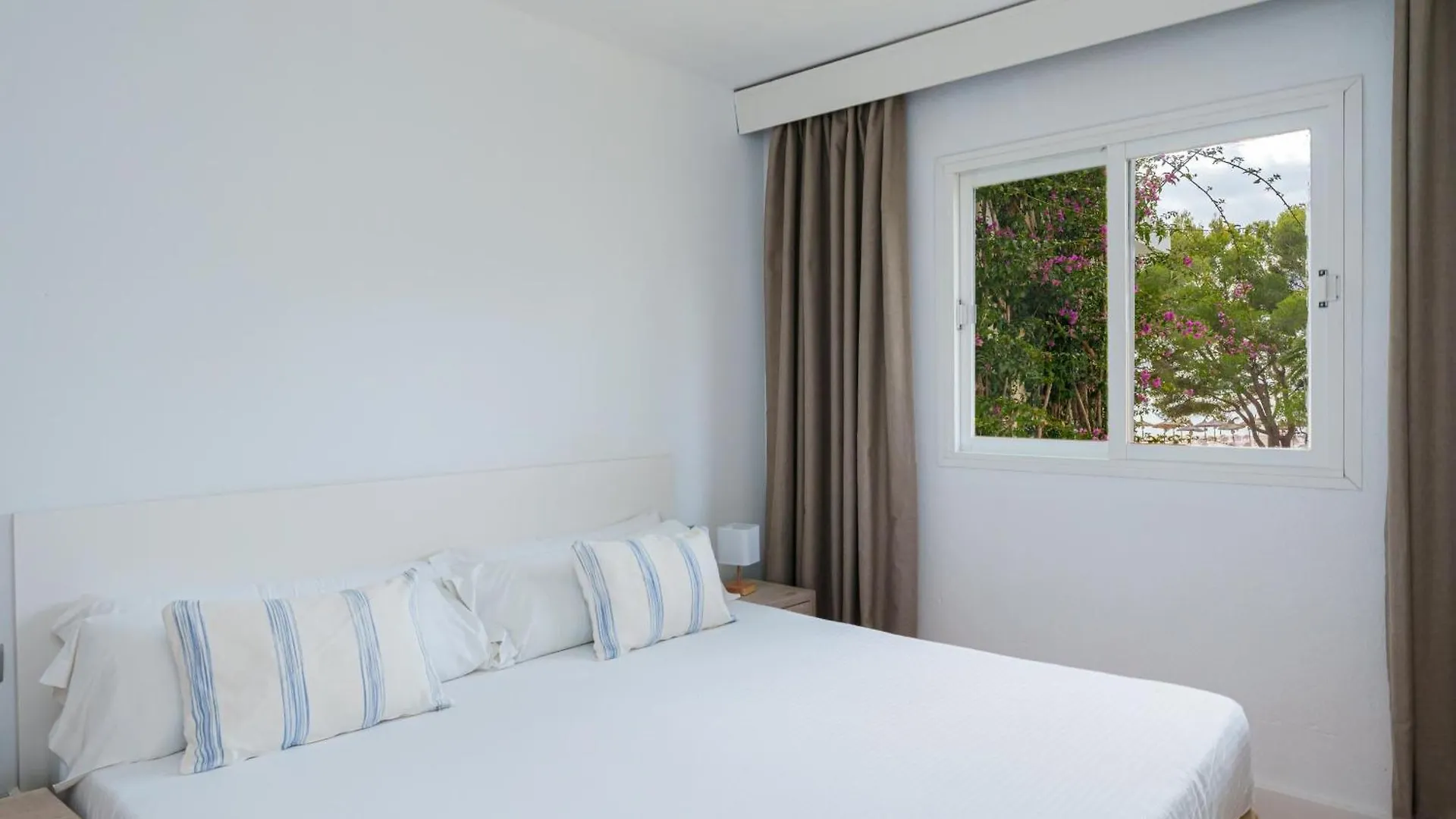 Apartamentos Ferrer Lime Playa De Alcudia 阿尔库迪亚港 公寓